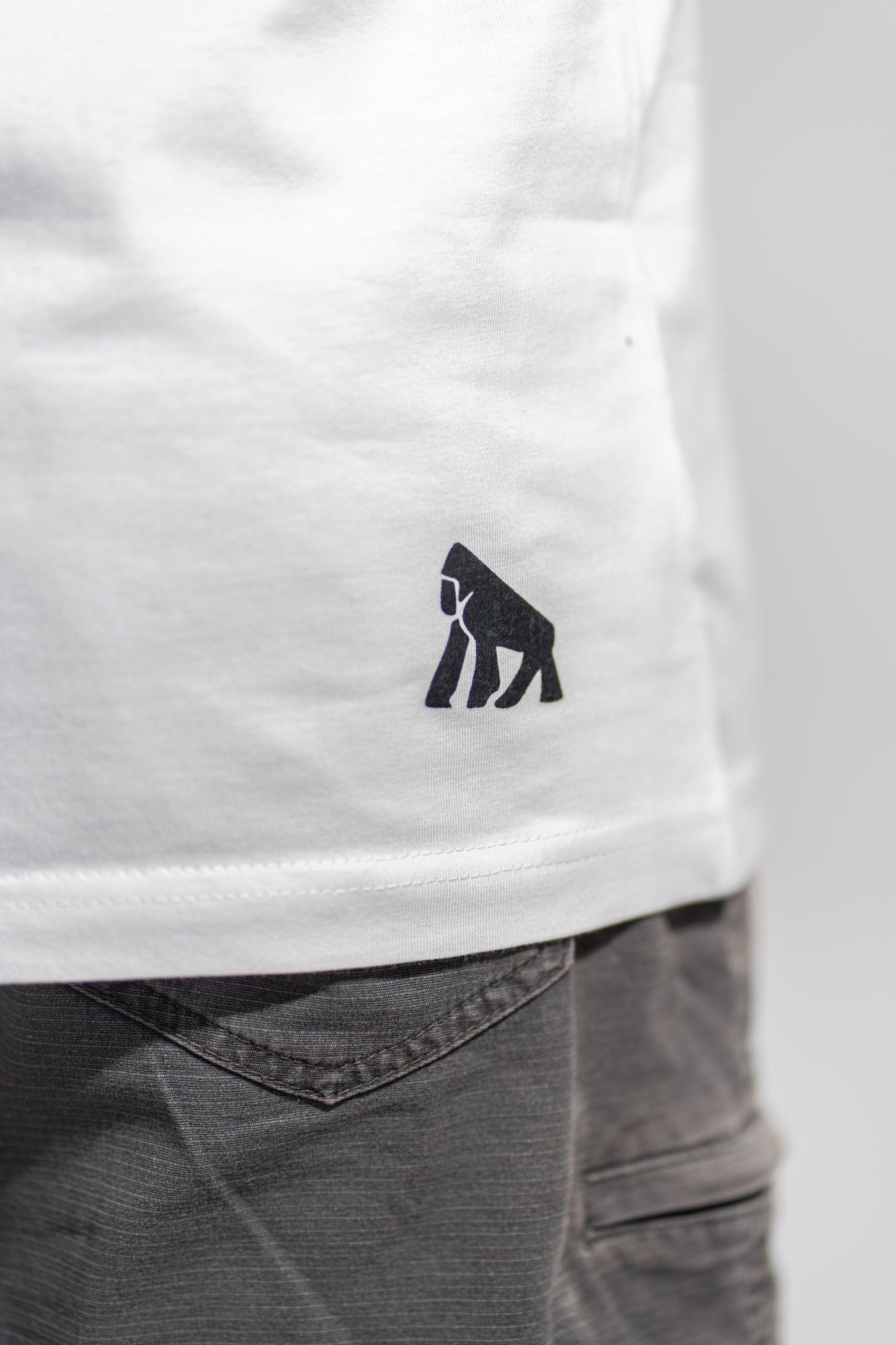 Polera Blanca Manga Corta UAKARI