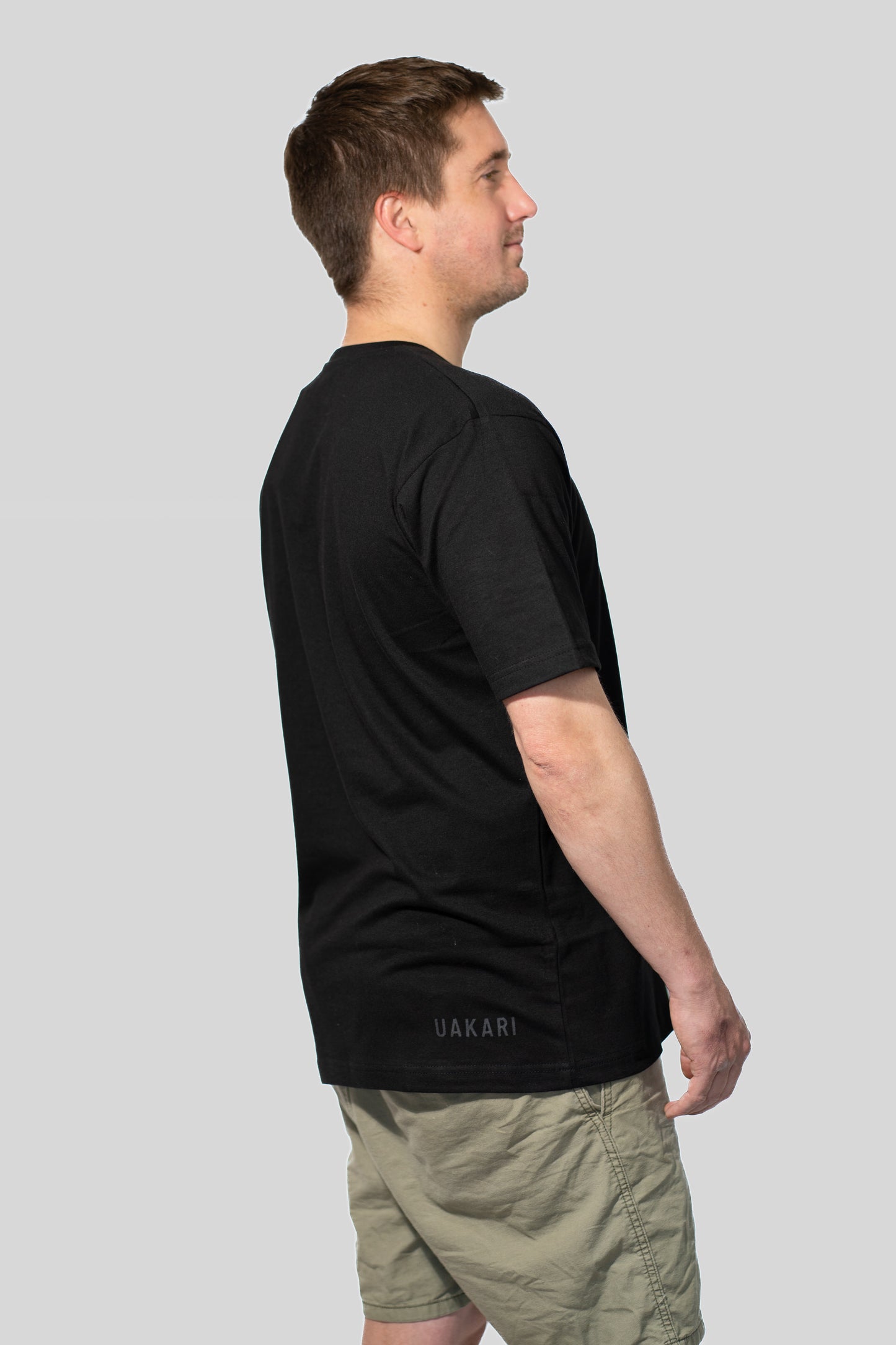 Polera Negra Manga Corta CACAJAO