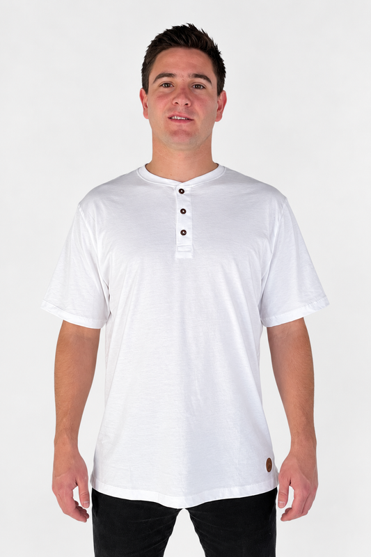 Polera Blanca Manga Corta PIMA Henley V2
