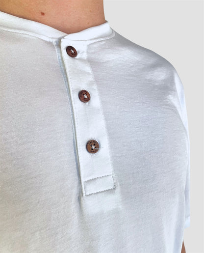 Polera Blanca Manga Corta PIMA Henley V2