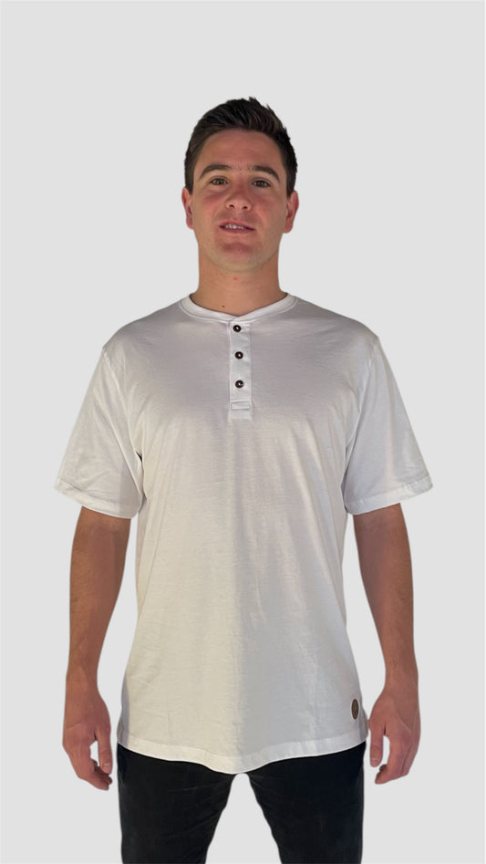 Polera Blanca Manga Corta PIMA Henley V2