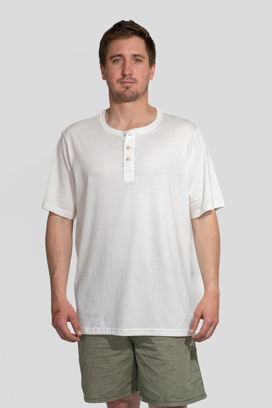 Polera Blanca Manga Corta PIMA Henley V1